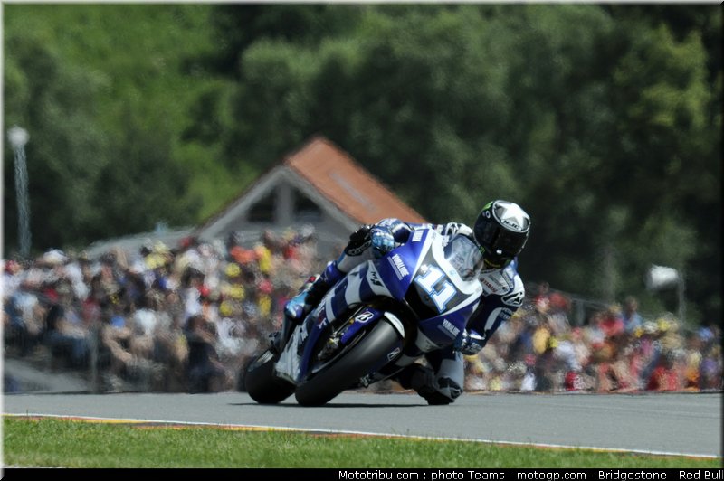 motogp_spies_005_allemagne_sachsenring_2011