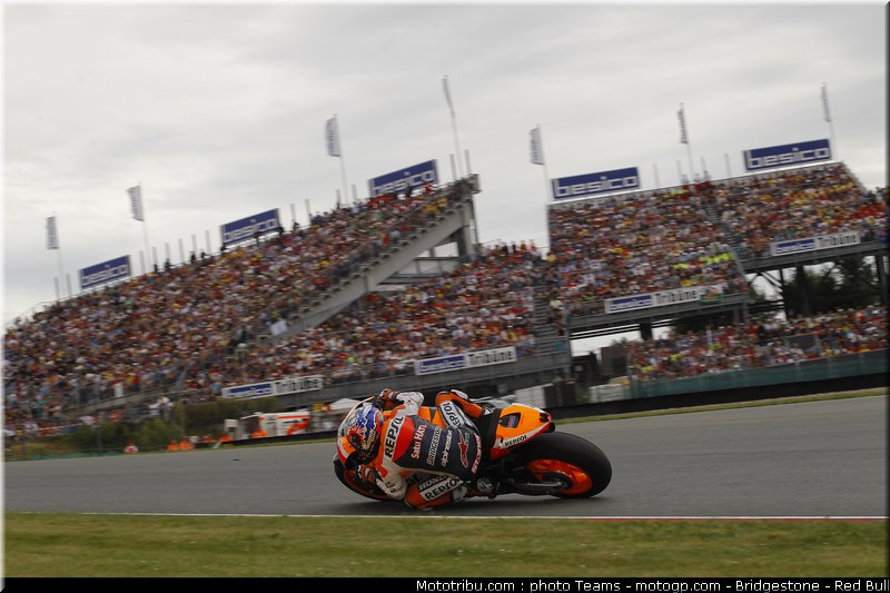 motogp_stoner_002_allemagne_sachsenring_2011