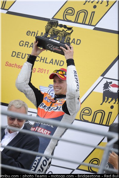 motogp_stoner_019_allemagne_sachsenring_2011