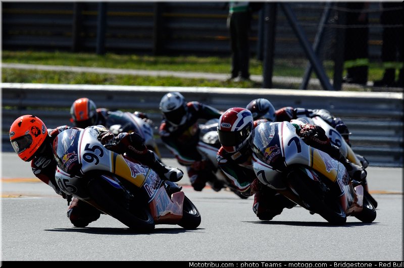 red_bull_rookie_cup_015_allemagne_sachsenring_2011