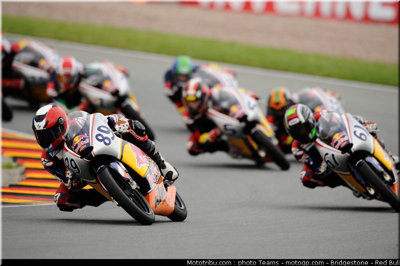 red_bull_rookie_cup_026_allemagne_sachsenring_2011