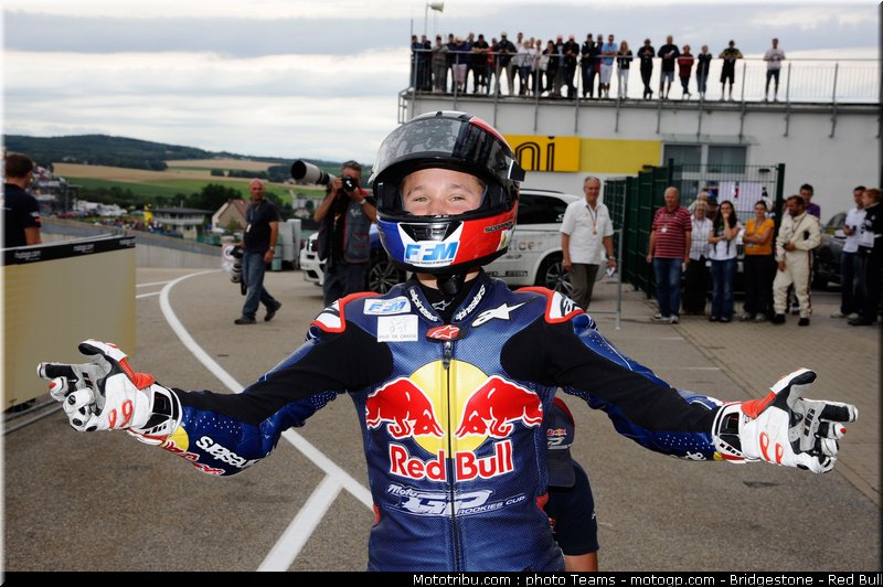 red_bull_rookie_cup_037_allemagne_sachsenring_2011