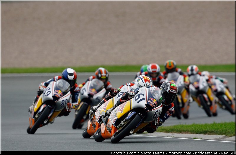 red_bull_rookie_cup_038_allemagne_sachsenring_2011
