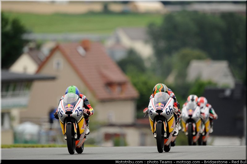 red_bull_rookie_cup_042_allemagne_sachsenring_2011
