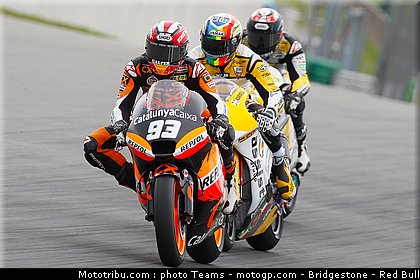 moto2_008_allemagne_sachsenring_2011.jpg