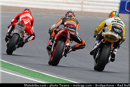 moto2_009_allemagne_sachsenring_2011.jpg