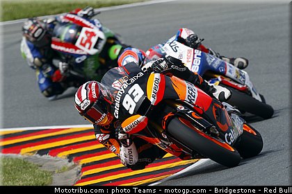 moto2_011_allemagne_sachsenring_2011.jpg