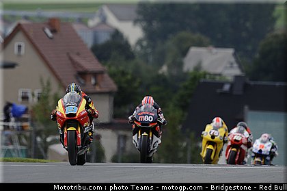 moto2_051_allemagne_sachsenring_2011.jpg