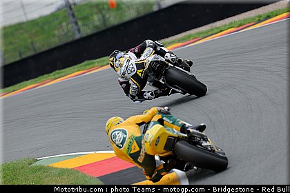moto2_060_allemagne_sachsenring_2011.jpg