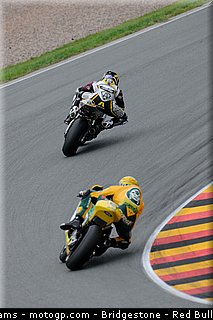 moto2_061_allemagne_sachsenring_2011.jpg