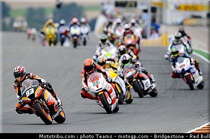 moto2_088_allemagne_sachsenring_2011.jpg