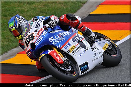 moto2_hernandez_y_003_allemagne_sachsenring_2011.jpg