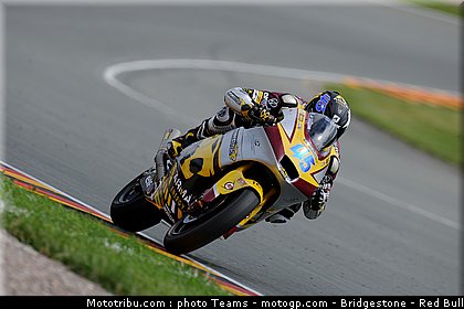 moto2_redding_005_allemagne_sachsenring_2011.jpg