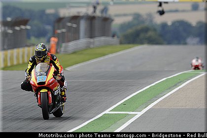moto2_simeon_013_allemagne_sachsenring_2011.jpg