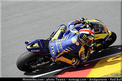 moto2_smith_015_allemagne_sachsenring_2011.jpg