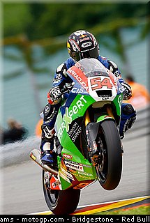 moto2_sofuoglu_001_allemagne_sachsenring_2011.jpg