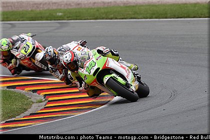 motogp_077_allemagne_sachsenring_2011.jpg