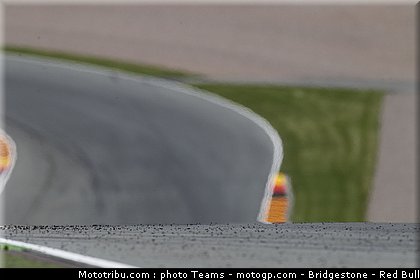 motogp_ambiance_007_allemagne_sachsenring_2011.jpg