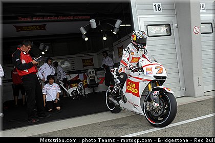 motogp_aoyama_011_allemagne_sachsenring_2011.jpg