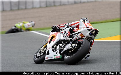 motogp_aoyama_020_allemagne_sachsenring_2011.jpg