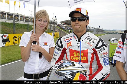 motogp_aoyama_021_allemagne_sachsenring_2011.jpg