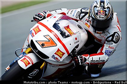 motogp_aoyama_023_allemagne_sachsenring_2011.jpg