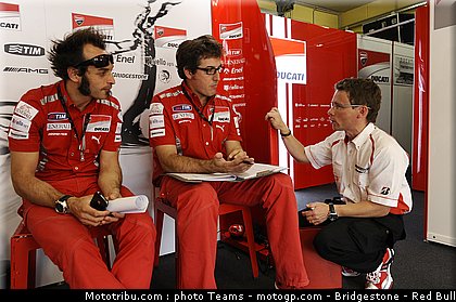motogp_bridgestone_002_allemagne_sachsenring_2011.jpg