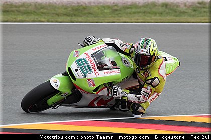 motogp_capirossi_004_allemagne_sachsenring_2011.jpg