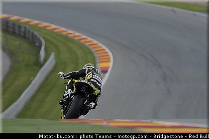 motogp_crutchlow_010_allemagne_sachsenring_2011.jpg