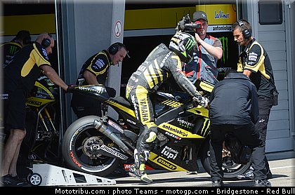motogp_crutchlow_014_allemagne_sachsenring_2011.jpg