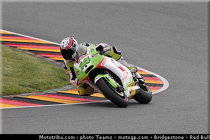 motogp_de_puniet_001_allemagne_sachsenring_2011.jpg