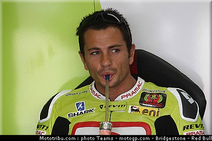 motogp_de_puniet_010_allemagne_sachsenring_2011.jpg
