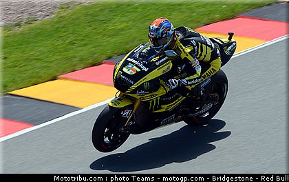 motogp_edwards_005_allemagne_sachsenring_2011.jpg