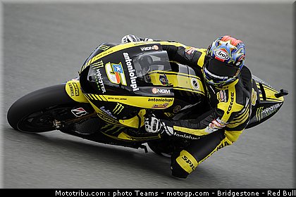 motogp_edwards_007_allemagne_sachsenring_2011.jpg