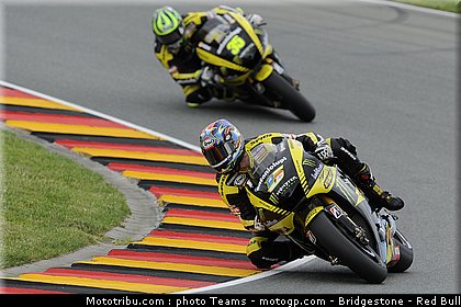 motogp_edwards_016_allemagne_sachsenring_2011.jpg