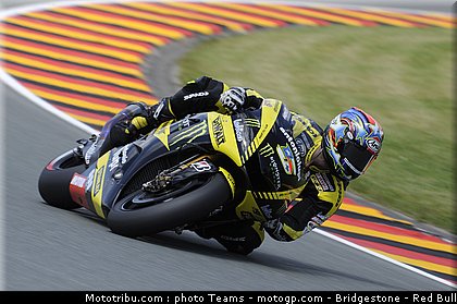 motogp_edwards_026_allemagne_sachsenring_2011.jpg