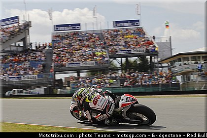 motogp_elias_044_allemagne_sachsenring_2011.jpg
