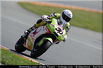 motogp_guintoli_003_allemagne_sachsenring_2011.jpg