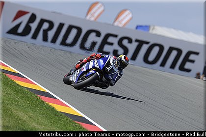 motogp_lorenzo_002_allemagne_sachsenring_2011.jpg