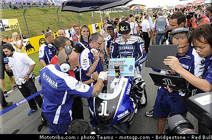 motogp_lorenzo_009_allemagne_sachsenring_2011.jpg