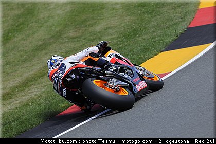 motogp_pedrosa_036_allemagne_sachsenring_2011.jpg