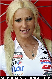 motogp_pitbabe_004_allemagne_sachsenring_2011.jpg
