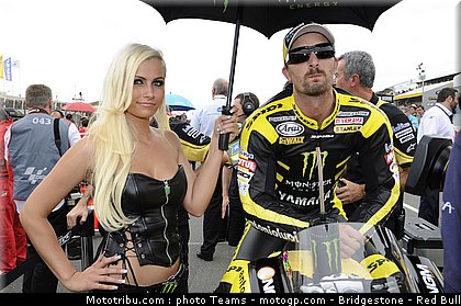 motogp_pitbabe_031_allemagne_sachsenring_2011.jpg