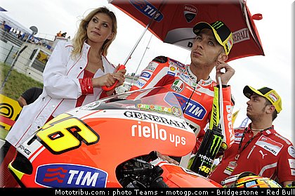motogp_pitbabe_038_allemagne_sachsenring_2011.jpg