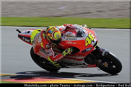 motogp_rossi_001_allemagne_sachsenring_2011.jpg