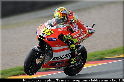 motogp_rossi_002_allemagne_sachsenring_2011.jpg