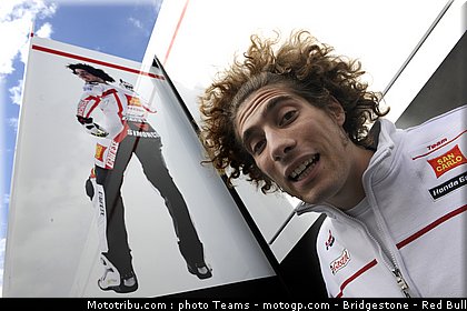 motogp_simoncelli_020_allemagne_sachsenring_2011.jpg