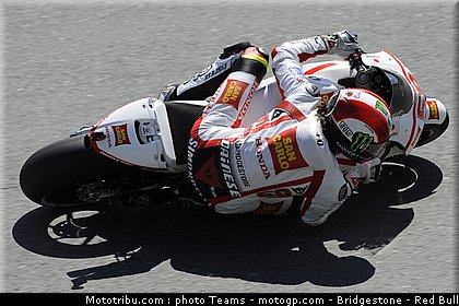 motogp_simoncelli_023_allemagne_sachsenring_2011.jpg