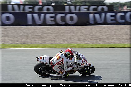 motogp_simoncelli_033_allemagne_sachsenring_2011.jpg