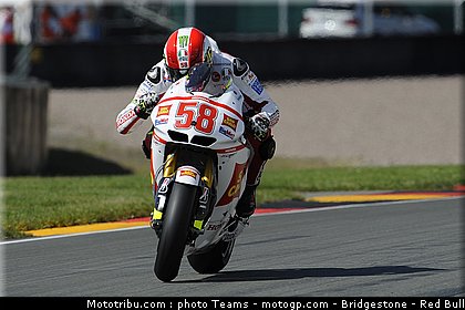motogp_simoncelli_042_allemagne_sachsenring_2011.jpg